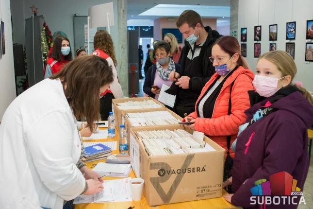 U akciji "Humani Božić" krv doniralo 76 sugrađana