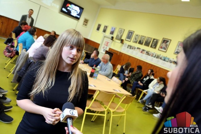 Održan okrugli sto "LGBT mladi i zlostavljanje u školama"