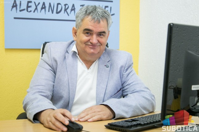 Otvorena turistička agencija "Aleksandra travel"