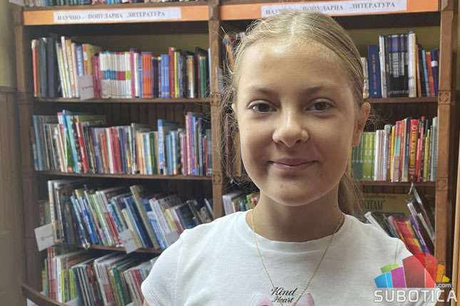 Na kreativnim radionicama u Gradskoj biblioteci učestvovalo oko sto dece