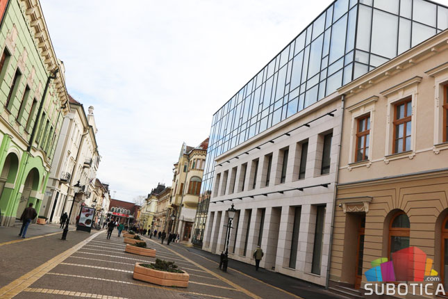 Grad najavljuje pomoć slobodnim umetnicima