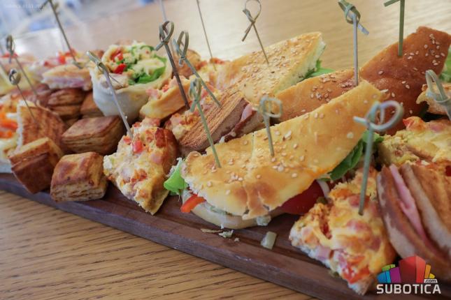 Otvorena "Cecina pekarica" - omiljene kiflice i sendviči vraćaju se na velika vrata