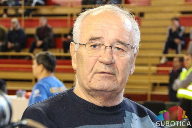 Mali Bajmok čeka apoteku, nazire se rešenje