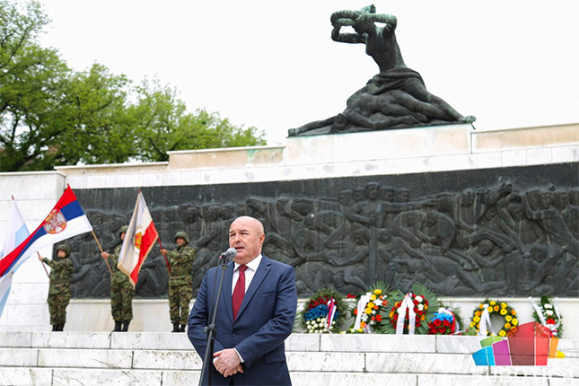 Položeni venci povodom Dana pobede nad fašizmom