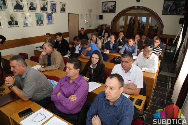 Održana rasprava o nacrtima Zakona o železnici, bezbednosti u železničkom saobraćaju i interoperabilnosti sistema