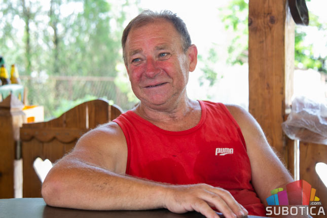 Pčelar iz Višnjevca: Pčelarstvo je "sinonim" za ljubav, a ne za novac!