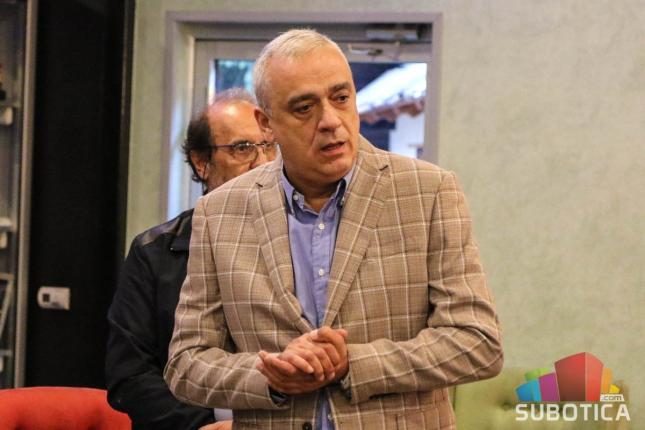 Održano završno veče 3. međunarodne književne i slikarske kolonije