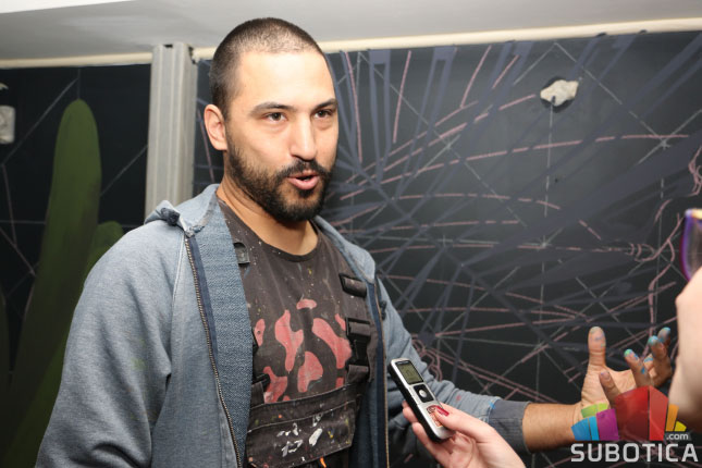 Mural Nikole Tesle u Kafe "Priči"