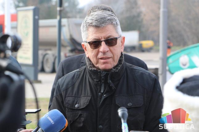 Novi asfalt za ulicu Ferenca Sepa