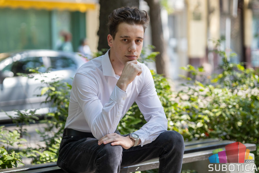 Oni dolaze: Armin Dobo, Gimnazija “Svetozar Marković”