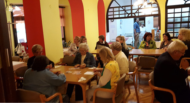 Forum žena SDPS Subotica posetio Gerontološki klub "Centar II"
