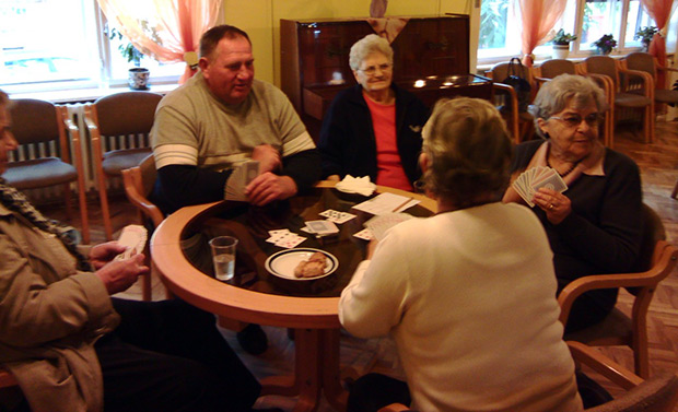 Forum žena SDPS Subotica posetio Gerontološki klub "Centar II"