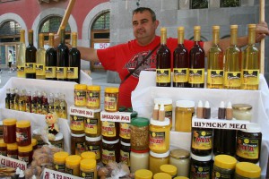 Sajam "Ukusi tradicije" i nastup Ex-YU benda