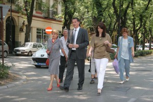 Dužijanca malenih 2012, ceremonija predaje hleba