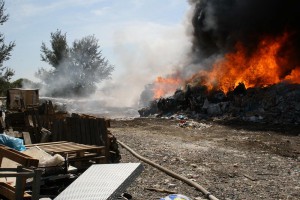 Akcija suzbijanja požara u reciklažnom centru "Interkord"