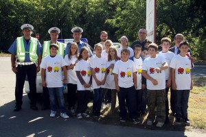 Osnovci i saobraćajna policija u akciji "Limun ili jabuka"