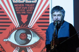 Nastupi bendova Stuttgart online i Ljudske potrebe