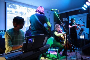 Koncert subotičkog benda "Wooden Ambulance"