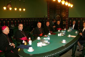 Poseta kardinala dr Zenona Grocholewskog