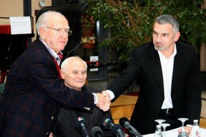 Valter "Deda Mraz" za oko 10.000 mališana