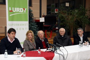 Valter "Deda Mraz" za oko 10.000 mališana