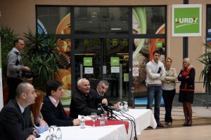 Valter "Deda Mraz" za oko 10.000 mališana