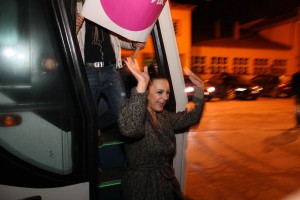 Doček Mirne Radulović u Subotici nakon emisije Prvog glasa Srbije