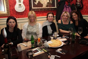 Poklon koncert Mirne Radulović prijateljima