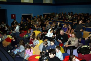 Omladinsko kulturno-umetnički centar " Mon Mirage"