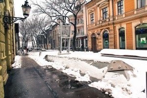 Snežna patrola (sneg i pada i topi se)