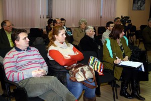 Tribina Politea: „Ogledi o skrivenoj strani stvari“