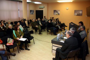 Tribina Politea: „Ogledi o skrivenoj strani stvari“