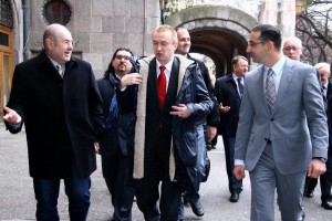 Poseta Bojana Pajtića i Ištvana Pastora gradilištu Narodnog pozorišta