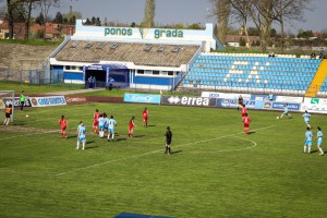 Fudbal (Ž): Žfk "Spartak" - Žfk "Nives"