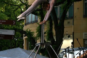 Koncert: "Garavi sokak" i ruski folklor