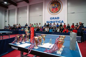 Dodeljivanje nagrada i priznanja učesnicima Gradske stonoteniske lige (foto: Dejan Vuković)