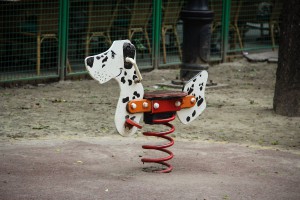 Renoviranje dečjeg parka (igrališta) u centru grada