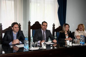 Uručivanje Ugovora o finansiranju i sufinansiranju programa i projekata u oblasti omladinskog sektora