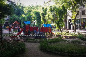 Radovi na izgradnji dečjeg igrališta kod Franjevačke crkve