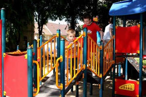 Otvoreno novo igralište u centru grada