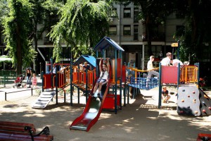 Otvoreno novo igralište u centru grada