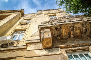 Fasada na objektu Srednje tehničke škole "Ivan Sarić"