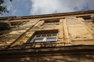 Fasada na objektu Srednje tehničke škole "Ivan Sarić"