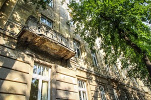 Fasada na objektu Srednje tehničke škole "Ivan Sarić"