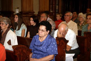 Svečano večernje i polaganje venaca na spomenik Risaru