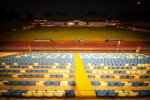 Gradski stadion pod sjajem pomoćnih reflektora