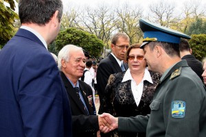 Polaganje venaca na Spomenik žrtvama fašizma