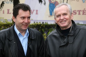 Polaganje venaca na spomenik "Balada vešanih"