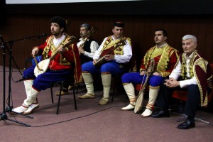 Humanitarno guslarsko veče