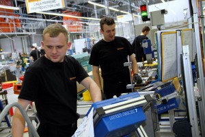 Aleksandar Vučić u poseti fabrici ContiTech (Continental)